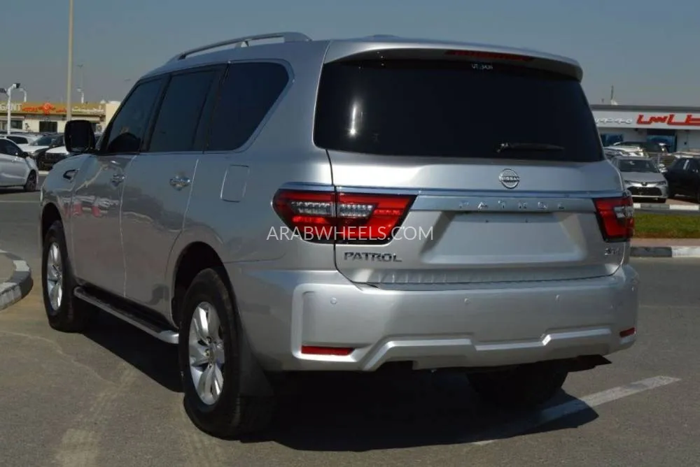 Nissan Patrol 2014 for Sale in Dubai Image-7