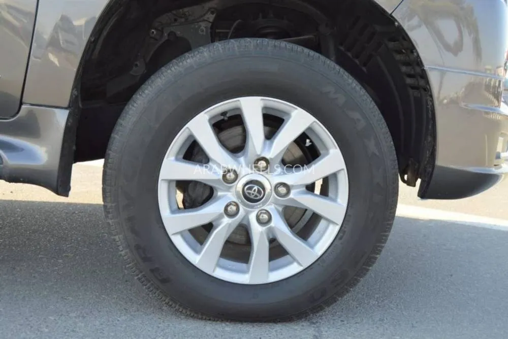 Toyota Land Cruiser 2013 for Sale in Dubai Image-14