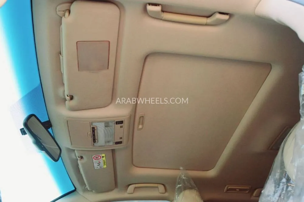 Toyota Land Cruiser 2015 for Sale in Dubai Image-19