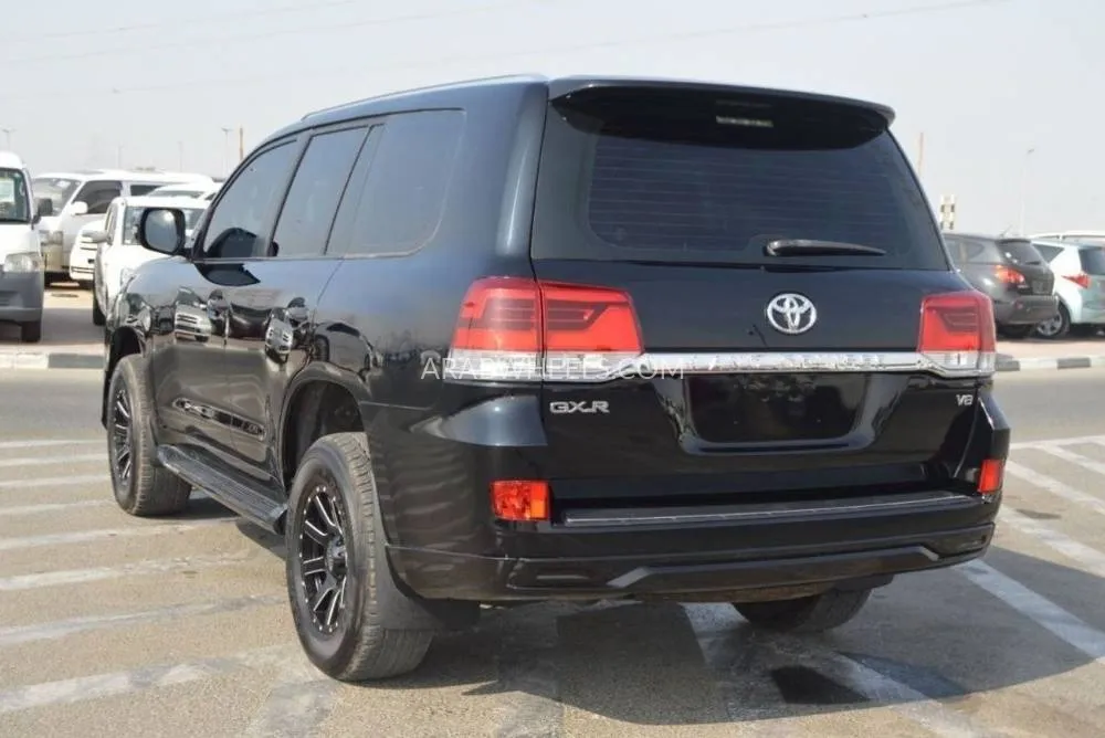 Toyota Land Cruiser 2010 for Sale in Dubai Image-8