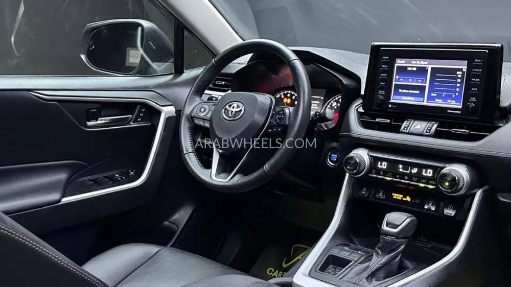 Toyota Rav4 2021 for Sale in Dubai Image-14