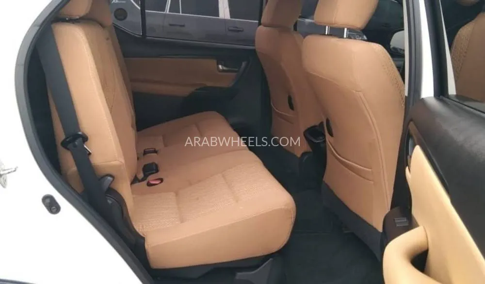 Toyota Fortuner 2021 for Sale in Dubai Image-8