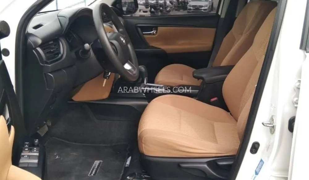 Toyota Fortuner 2021 for Sale in Dubai Image-13