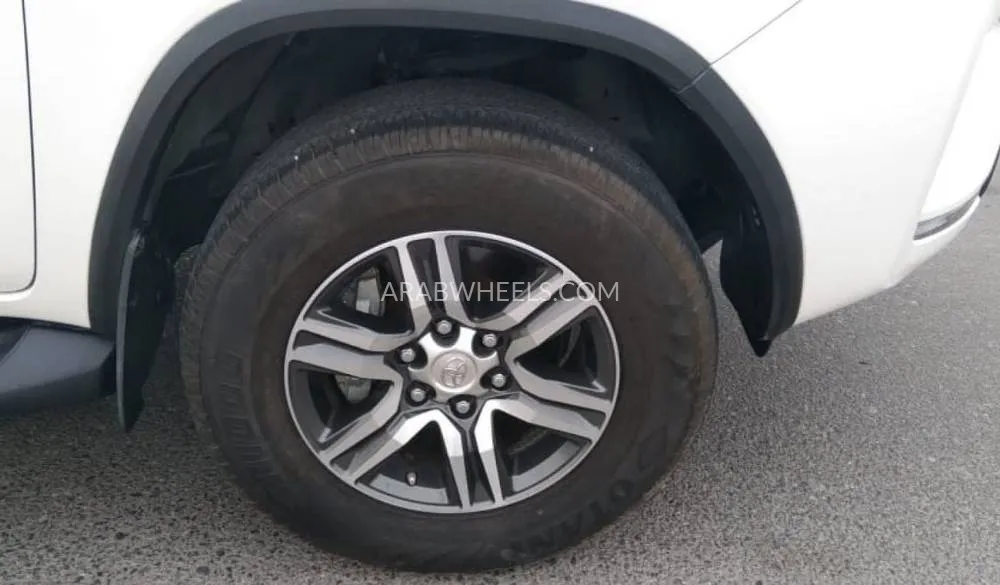 Toyota Fortuner 2021 for Sale in Dubai Image-16