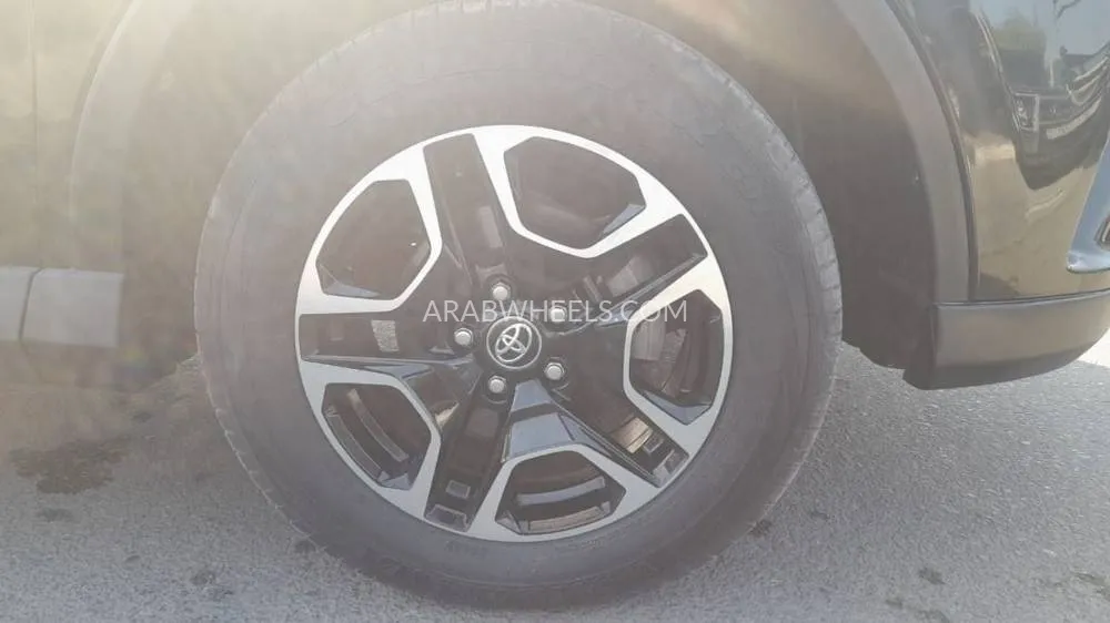 Toyota Rav4 2018 for Sale in Dubai Image-14