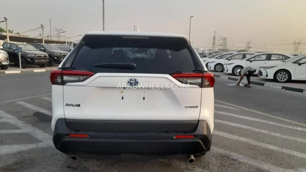 Toyota Rav4 2022 for Sale in Dubai Image-8