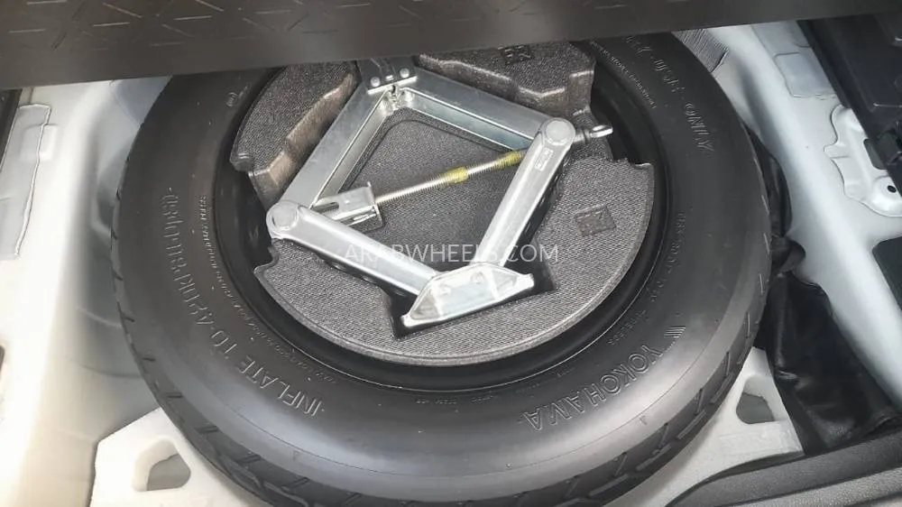 Toyota Rav4 2022 for Sale in Dubai Image-25