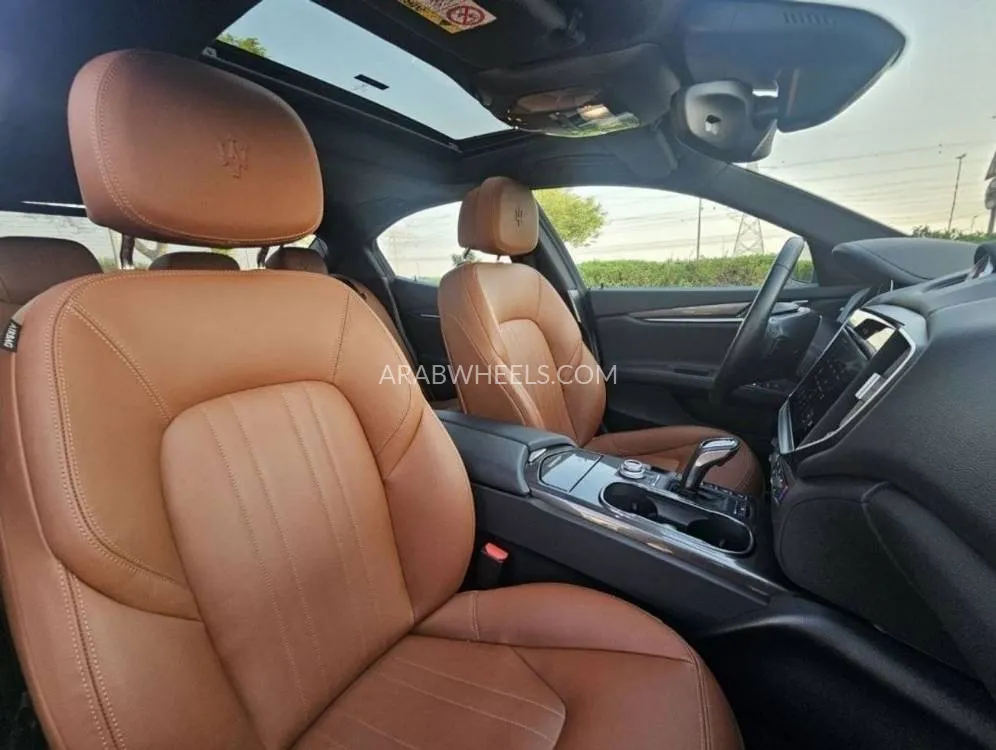 Maserati Ghibli 2021 for Sale in Dubai Image-8