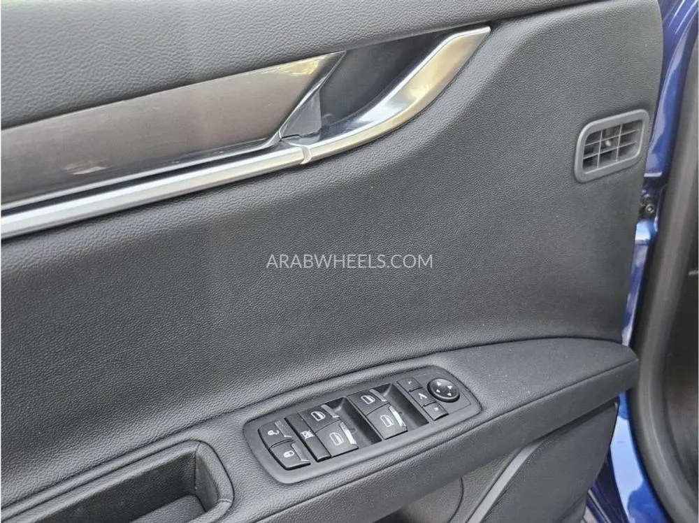 Maserati Ghibli 2021 for Sale in Dubai Image-16