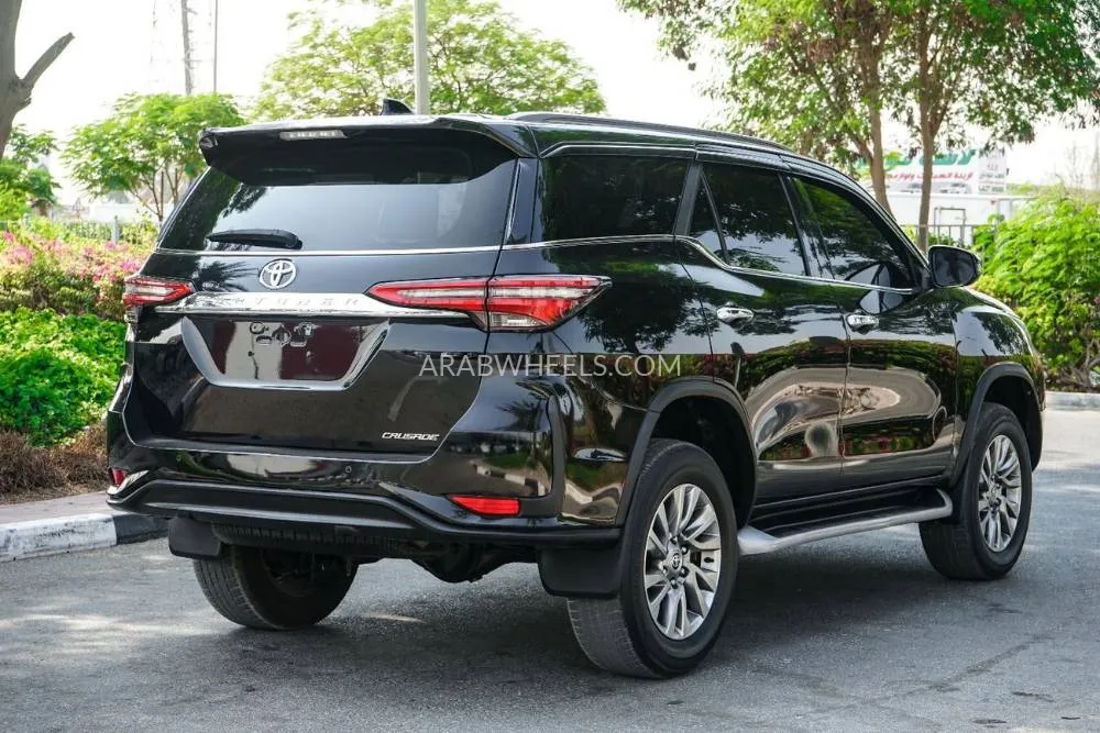 Toyota Fortuner 2022 for Sale in Dubai Image-9