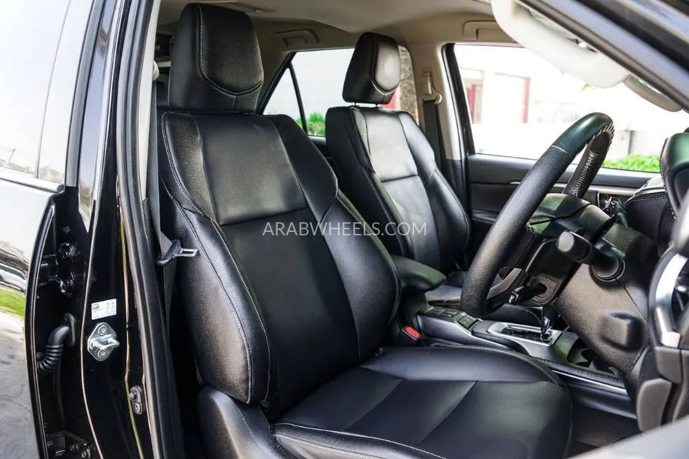 Toyota Fortuner 2022 for Sale in Dubai Image-22