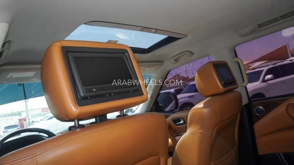 Nissan Patrol 2014 for Sale in Sharjah Image-11