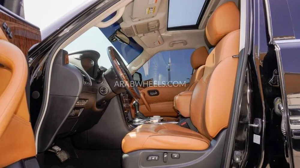 Nissan Patrol 2016 for Sale in Sharjah Image-16