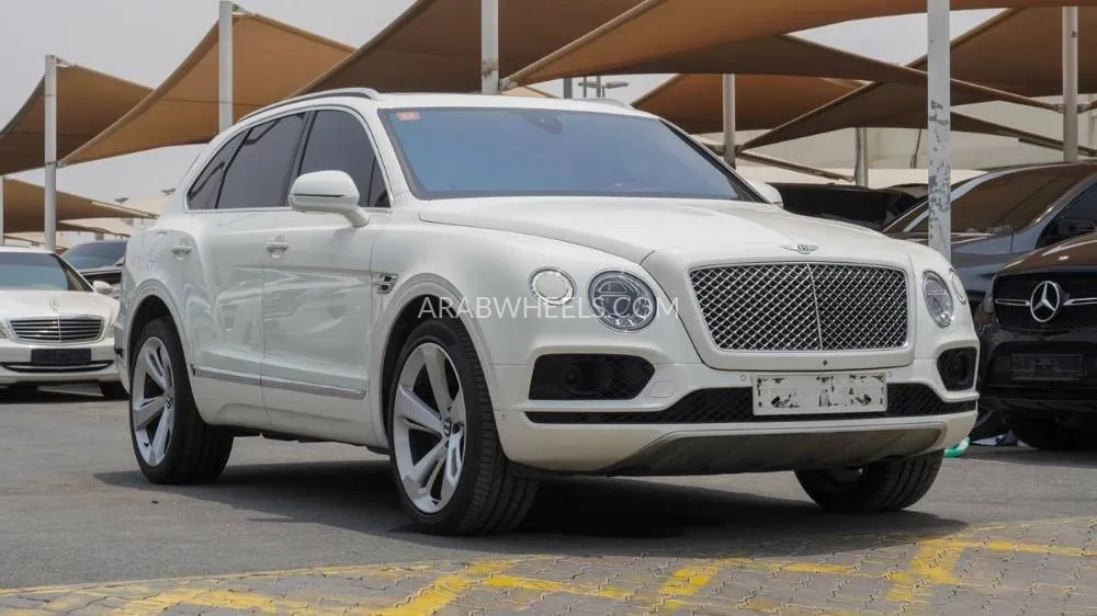 Bentley Bentayga 2017 for Sale in Sharjah Image-1