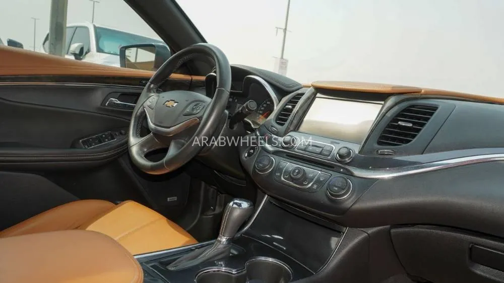 Chevrolet Impala 2016 for Sale in Sharjah Image-10