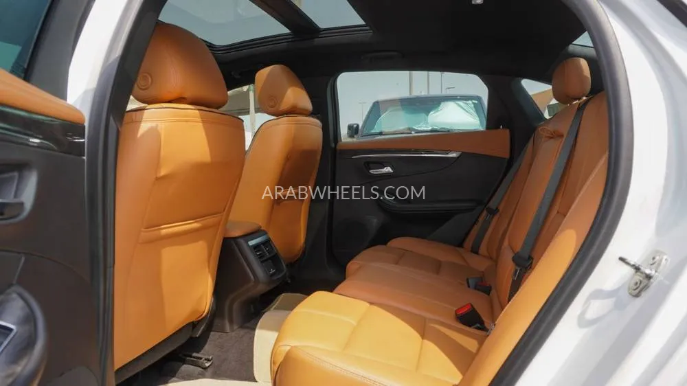 Chevrolet Impala 2016 for Sale in Sharjah Image-12