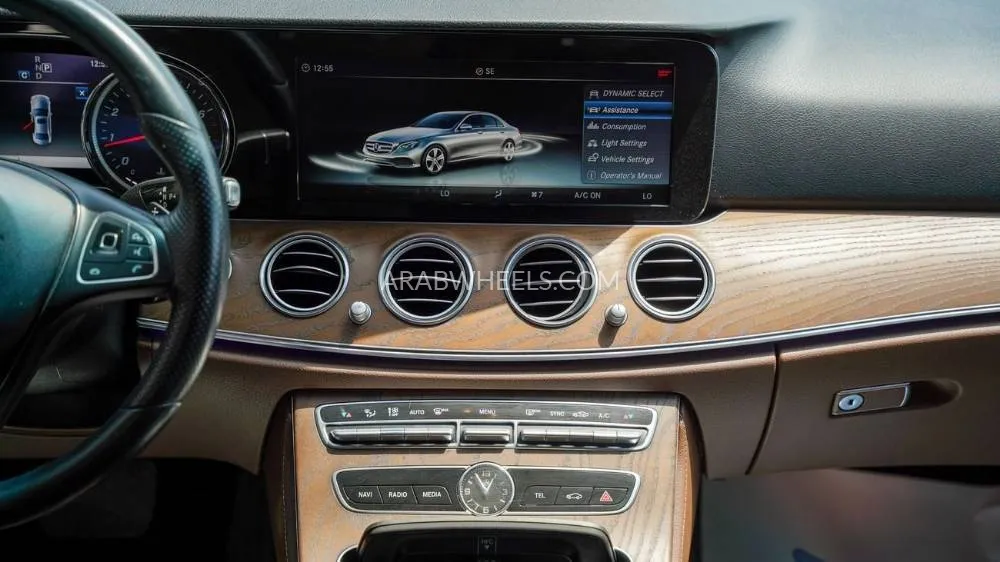 Mercedes Benz E Class 2018 for Sale in Sharjah Image-6