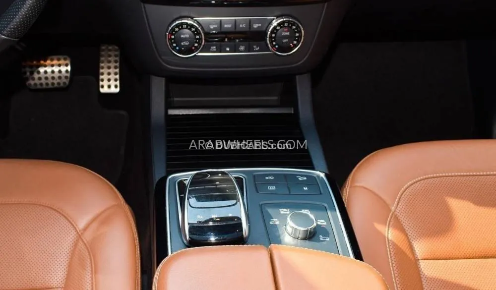 Mercedes Benz GLE Class 2017 for Sale in Sharjah Image-10