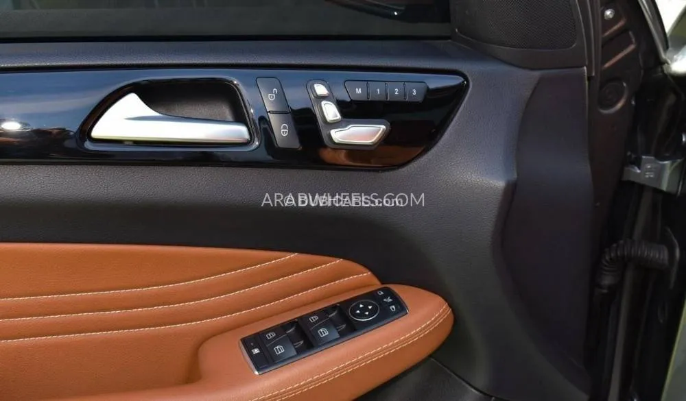 Mercedes Benz GLE Class 2017 for Sale in Sharjah Image-11