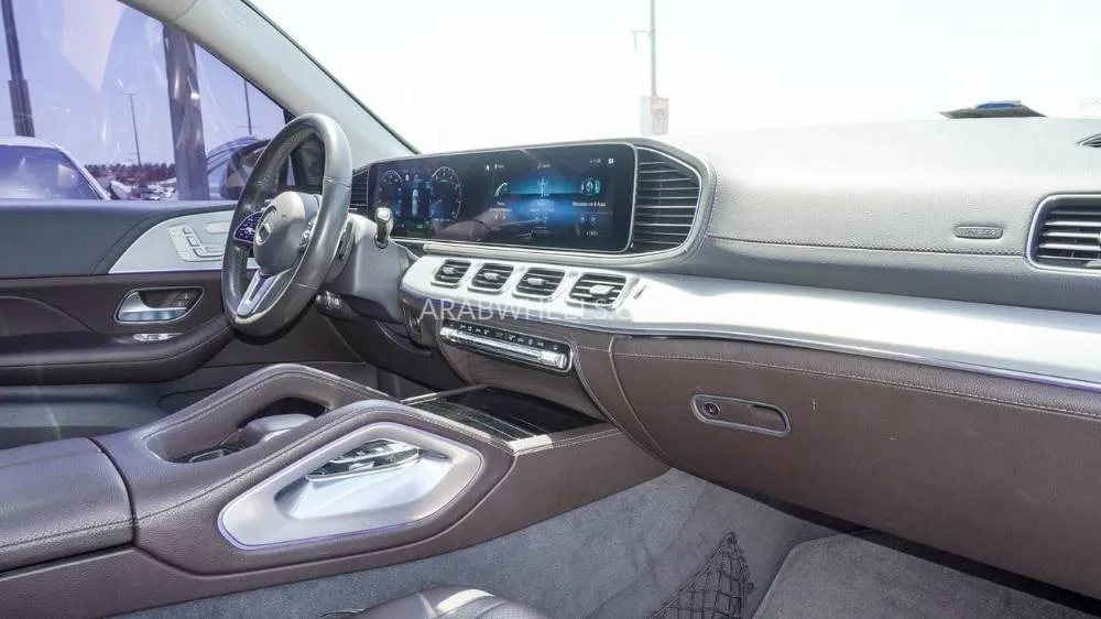 Mercedes Benz GLE Class 2019 for Sale in Sharjah Image-12