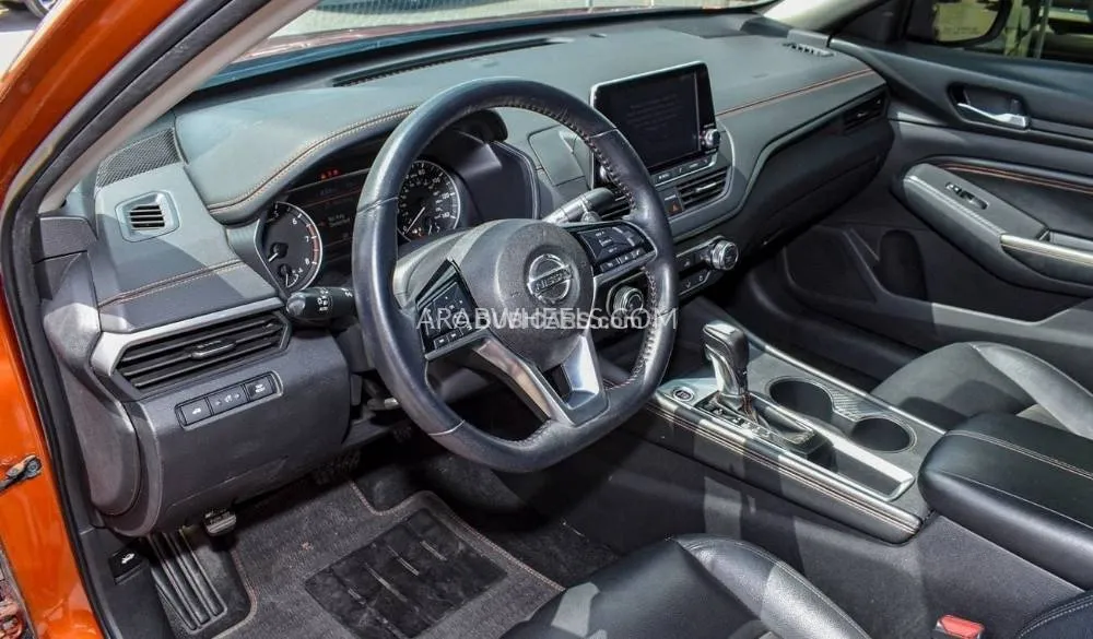نيسان التيما 2020 for Sale in الشارقة Image-4