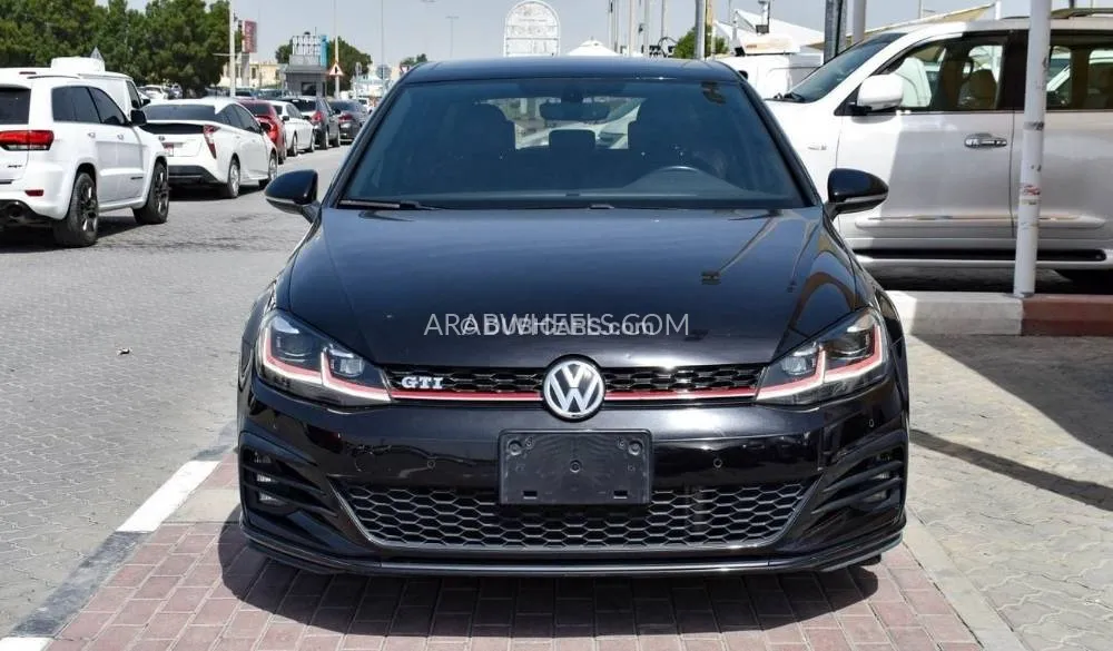 Volkswagen Golf 2019 for Sale in Sharjah Image-2