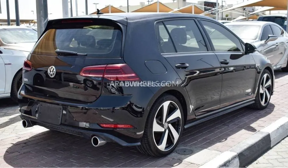 Volkswagen Golf 2019 for Sale in Sharjah Image-14