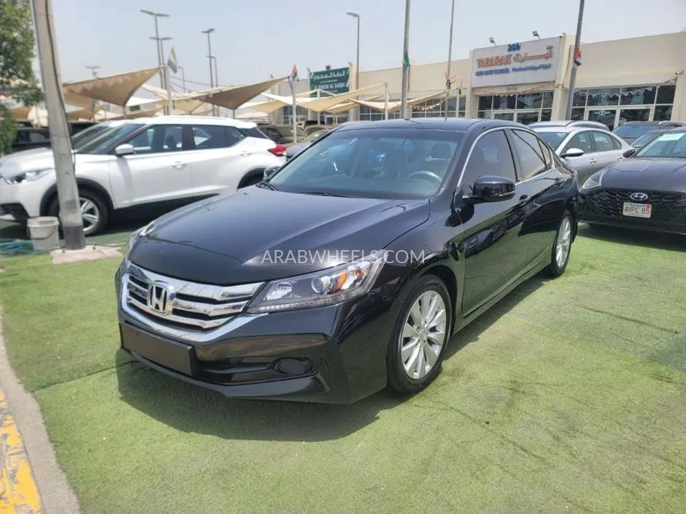 Honda Accord 2015 for Sale in Sharjah Image-4