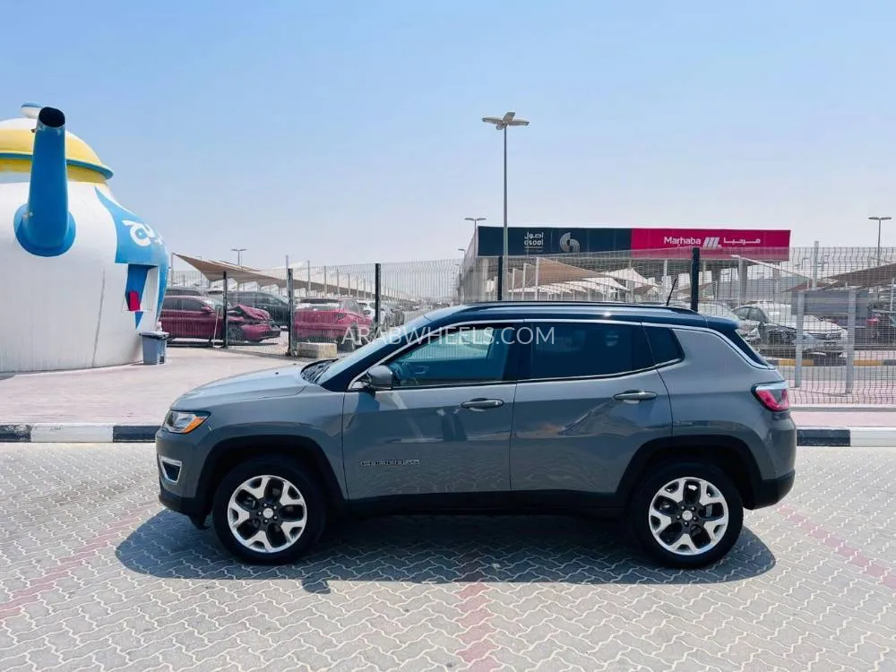 Jeep Compass 2019 for Sale in Sharjah Image-11
