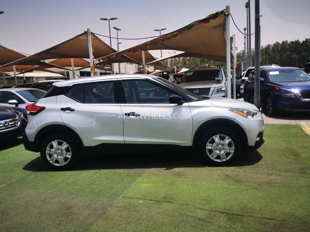 Nissan Kicks 2020 for Sale in Sharjah Image-6