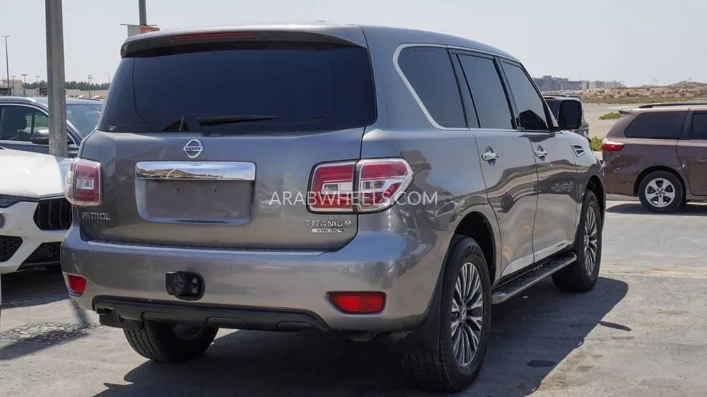 Nissan Patrol 2012 for Sale in Sharjah Image-17