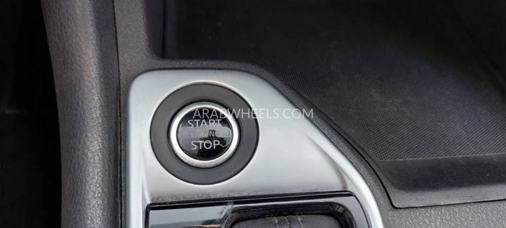 Nissan Sentra 2021 for Sale in Sharjah Image-10