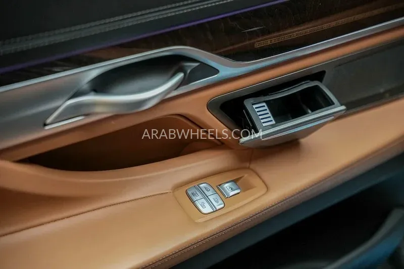 BMW 7 series 2022 for Sale in Sharjah Image-5
