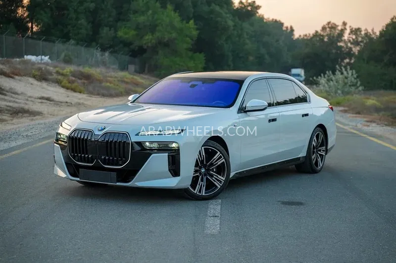 BMW 7 series 2025 for Sale in Sharjah Image-18
