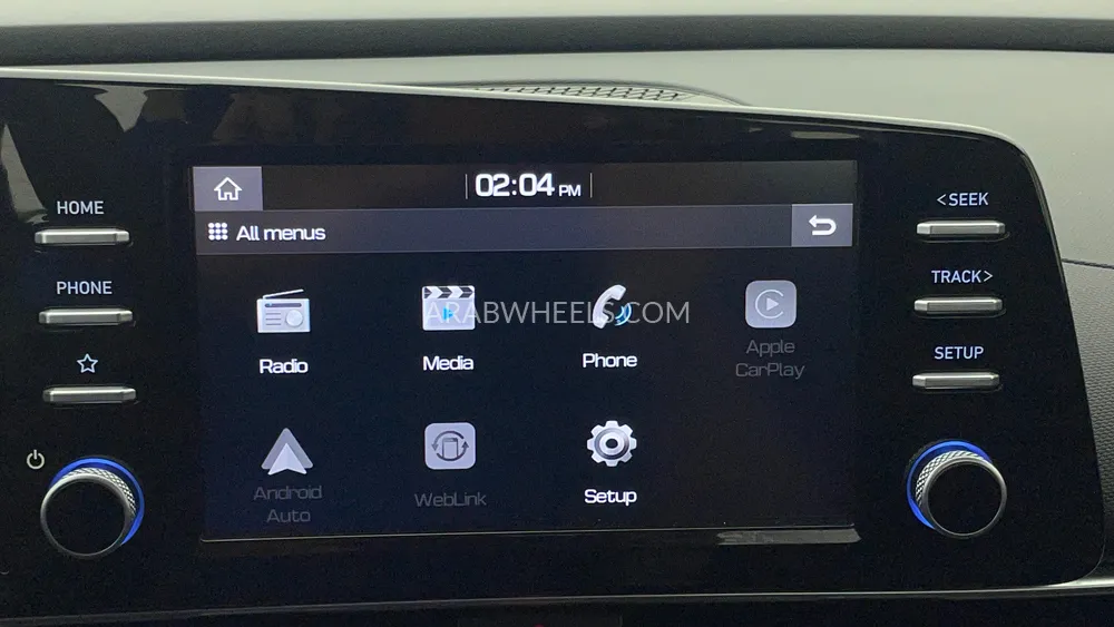 Hyundai Elantra 2023 for Sale in Dubai Image-32