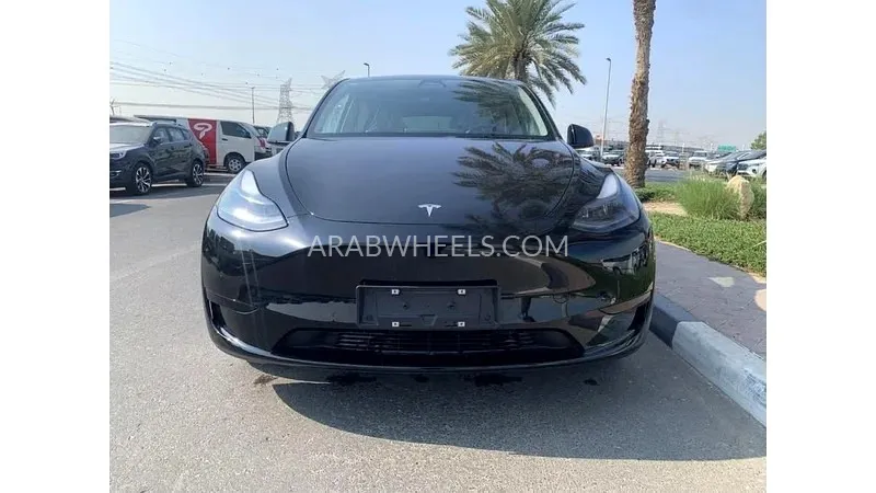 Tesla Model Y 2022 for Sale in Dubai Image-11