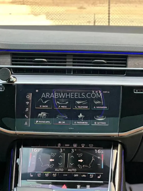 Audi A8 2021 for Sale in Abu Dhabi Image-10