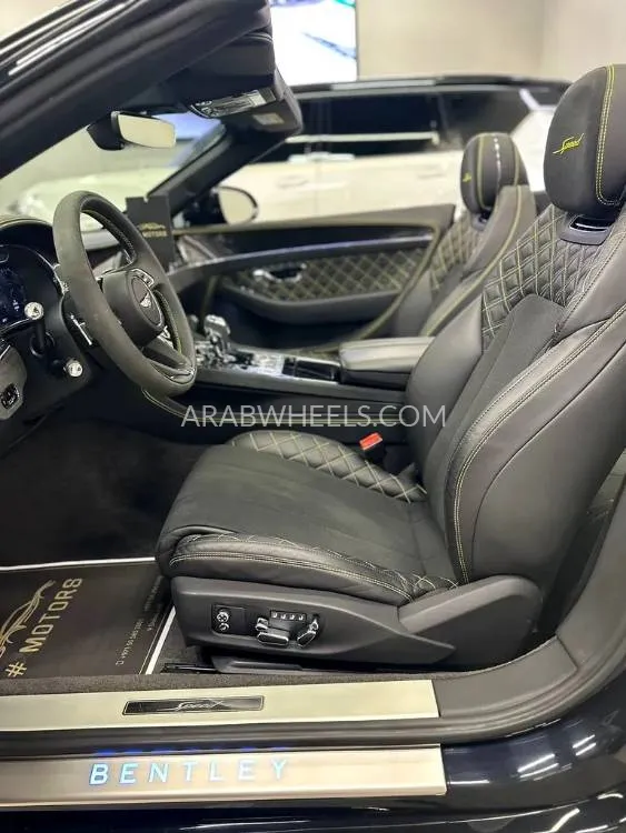 Bentley Continental GT 2024 for Sale in Dubai Image-4