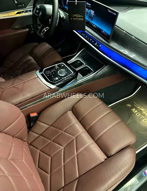 BMW 7 series 2023 for Sale in Dubai Image-12