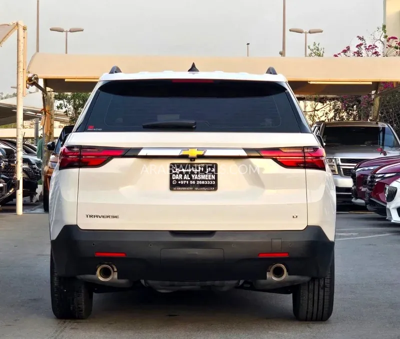 Chevrolet Traverse 2023 for Sale in Sharjah Image-8