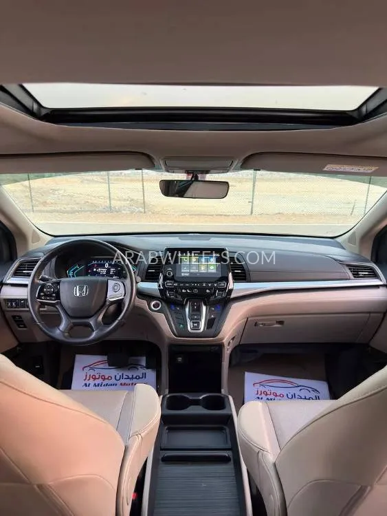 Honda Odyssey 2019 for Sale in Abu Dhabi Image-7