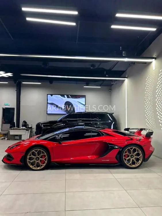 Lamborghini Aventador 2021 for Sale in Dubai Image-6