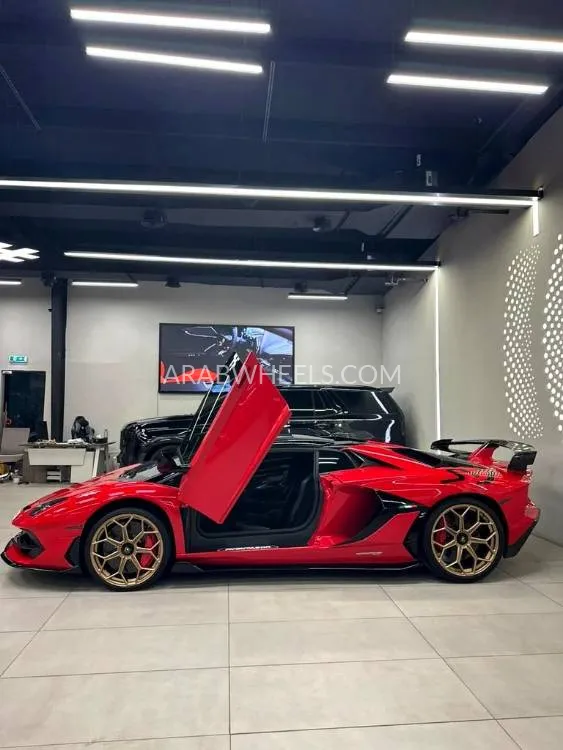 Lamborghini Aventador 2021 for Sale in Dubai Image-8