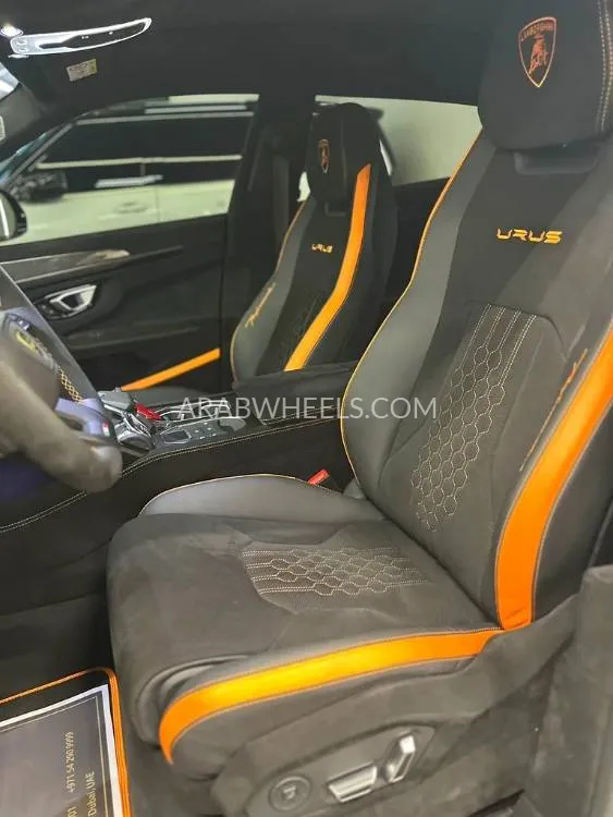 Lamborghini Urus 2024 for Sale in Dubai Image-6