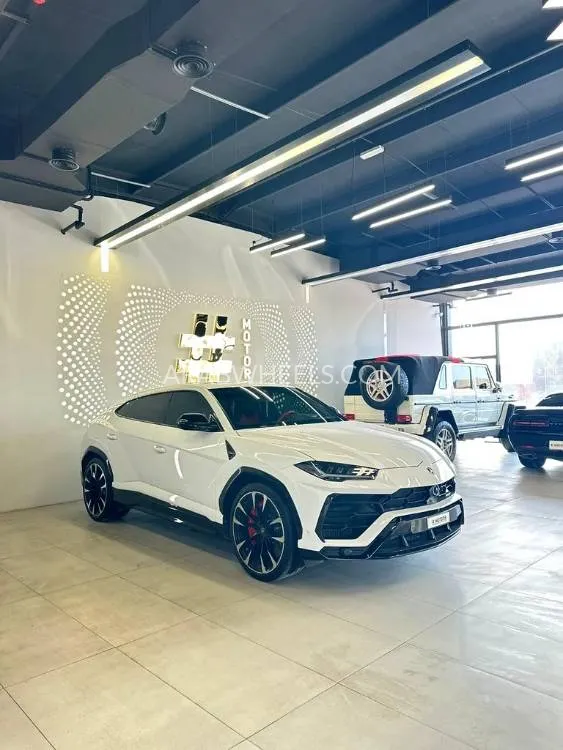 Lamborghini Urus 2021 for Sale in Dubai Image-3