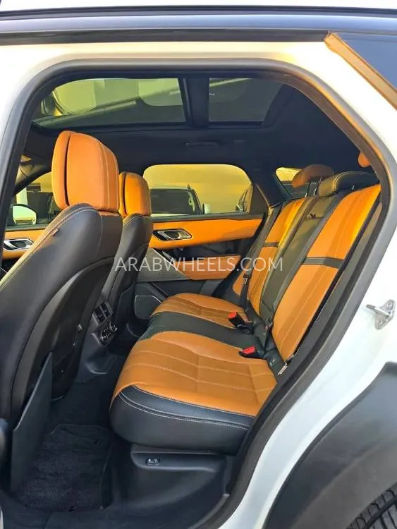 لاند روفر رينج روفر فيلار 2018 for Sale in الشارقة Image-2
