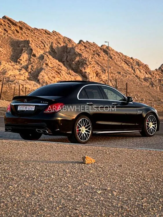 Mercedes Benz C Class 2017 for Sale in Abu Dhabi Image-11