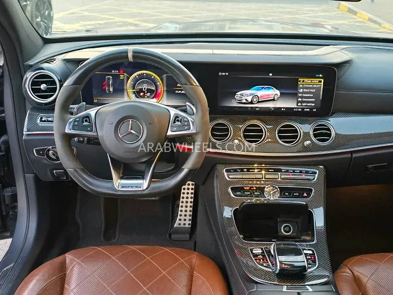 Mercedes Benz E Class 2018 for Sale in Sharjah Image-8