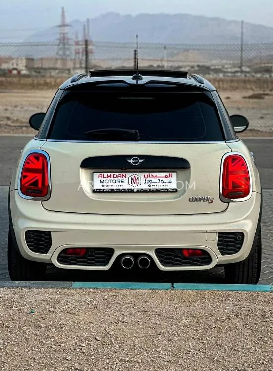 Mini Cooper 2019 for Sale in Abu Dhabi Image-19