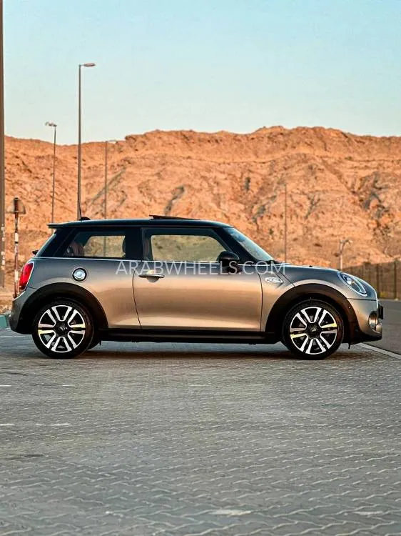 Mini Cooper 2020 for Sale in Abu Dhabi Image-12
